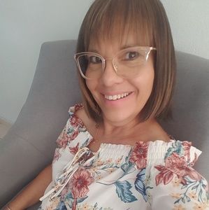 Meet your Posher, Amarilys